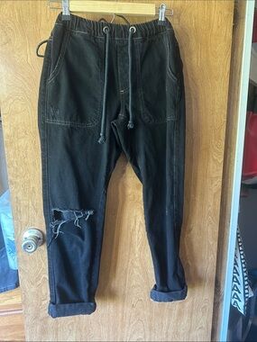 One Teaspoon Black Distressed Ankle Cropped Jeans